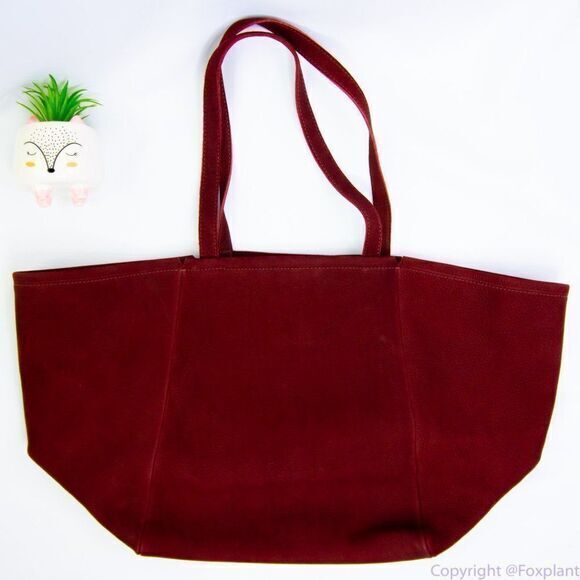 New Madewell The Carryall Tote, Color:‎ PINOT NOIR - Picture 5 of 15